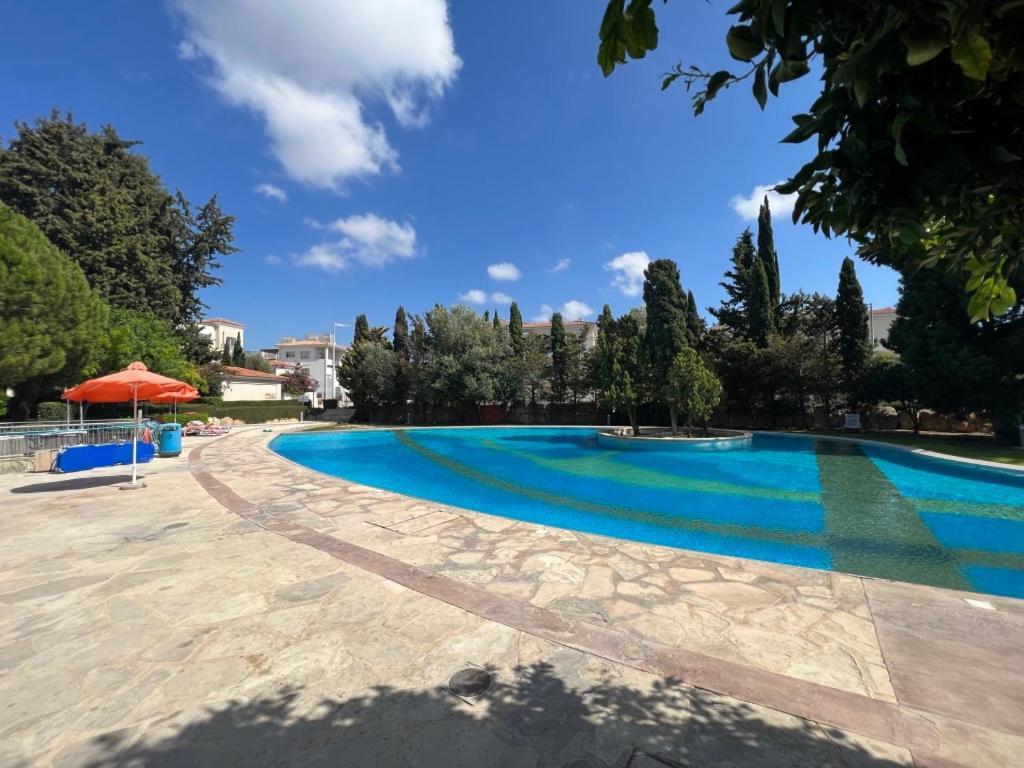 Cozy Apartment In Paphos Beautiful Complex Ngoại thất bức ảnh